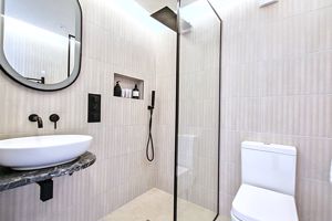 Photo 12- click for photo gallery